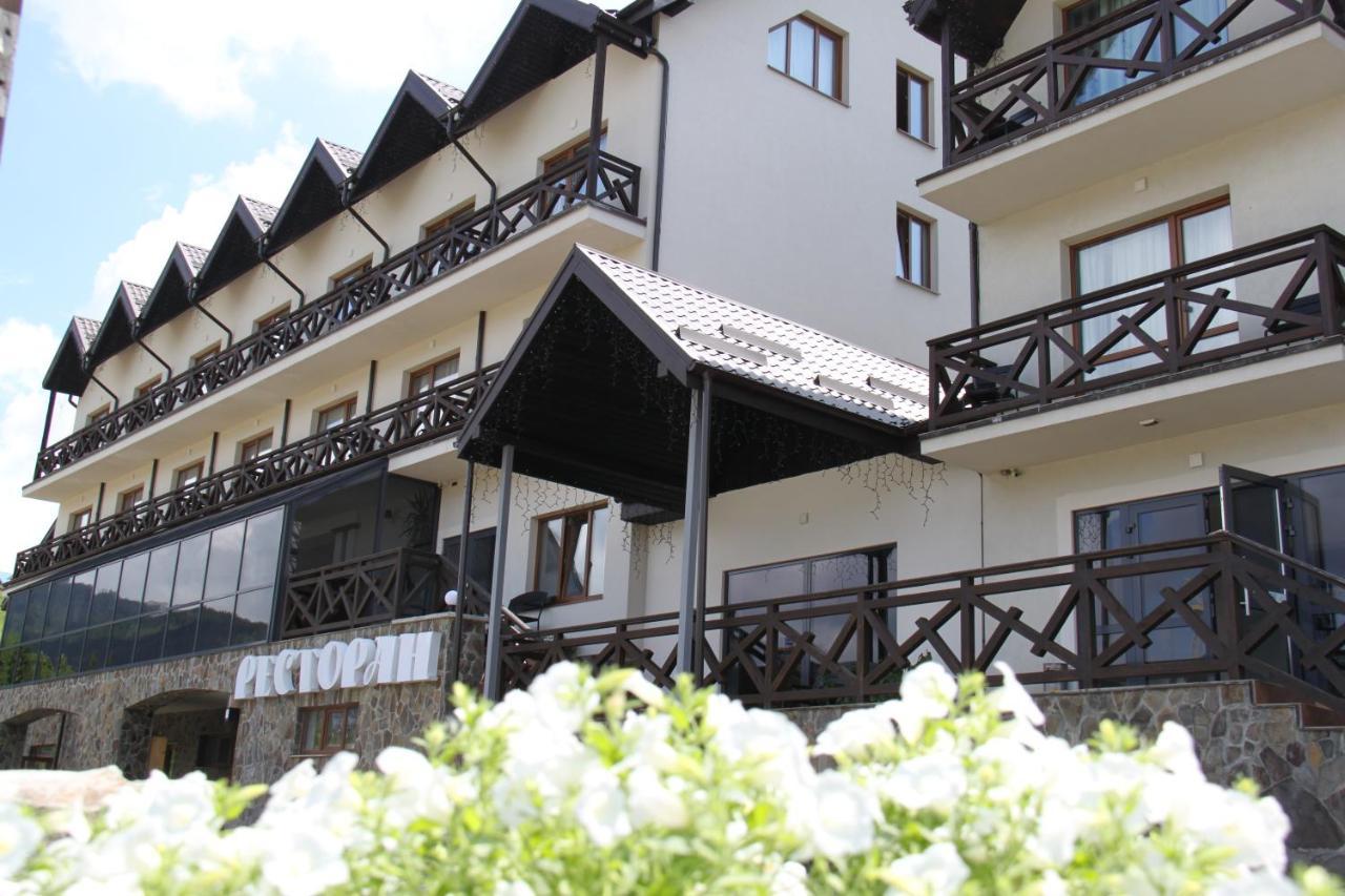 Zaporizʹka Sich Hotell Bukovel Exteriör bild