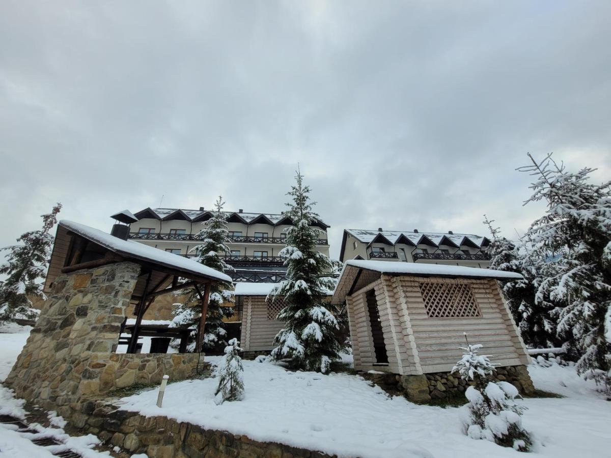 Zaporizʹka Sich Hotell Bukovel Exteriör bild