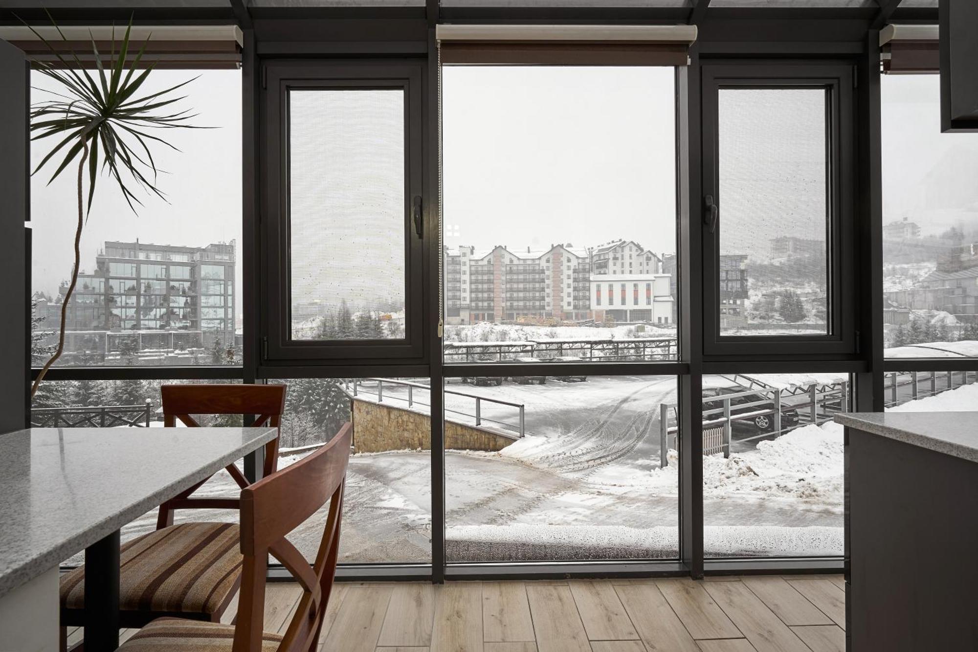 Zaporizʹka Sich Hotell Bukovel Exteriör bild